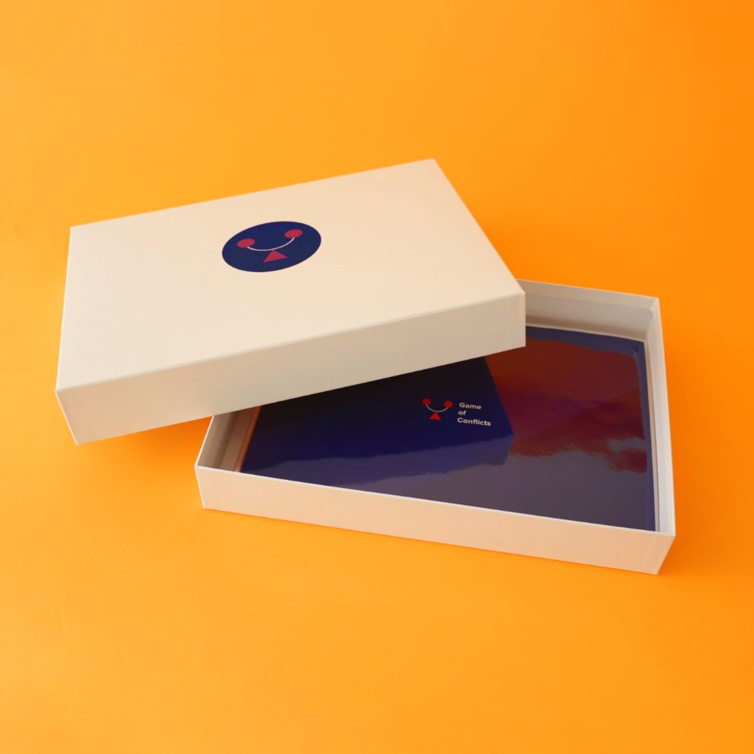 46 Solution Principles Set with open lid